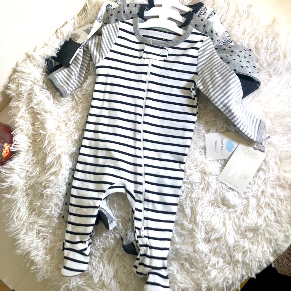 Long sleeve onesie by Cloud Island
